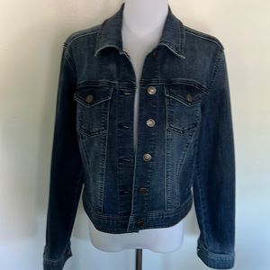 Celebrity Pink dark wash jean jacket